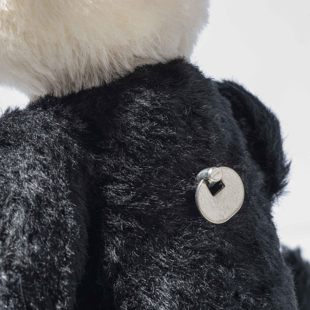 James Bond Dr. No - Musical Teddy bear (30 cm) - Steiff Hong Kong