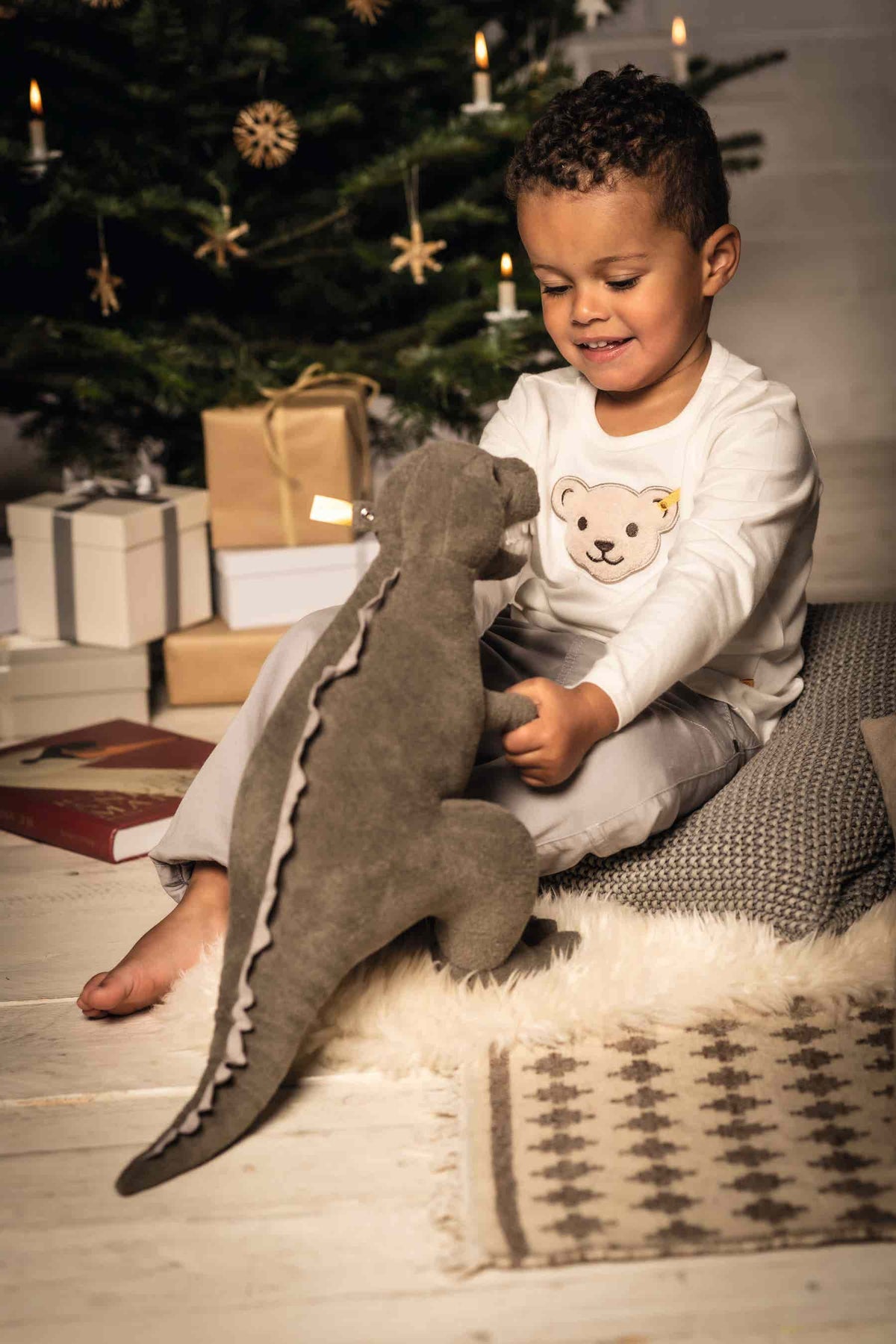 Soft Cuddly Friends Thaisen T-Rex (45 cm) - Steiff Hong Kong