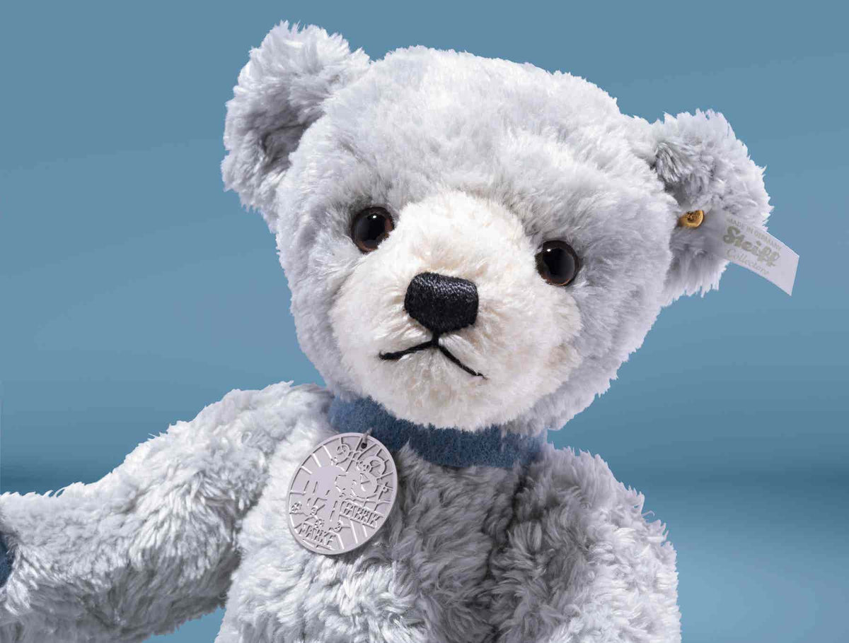 Steiff Club Edition 2022 Ice Blue (32 cm)